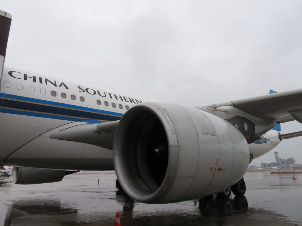 中国南方航空　搭乗記　A330　羽田空港　CZ648　