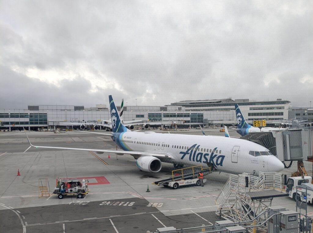 アラスカ航空　サンフランシスコ空港　737－800　B737