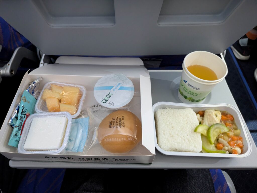 中国南方航空 機内食 上海 ホーチミン